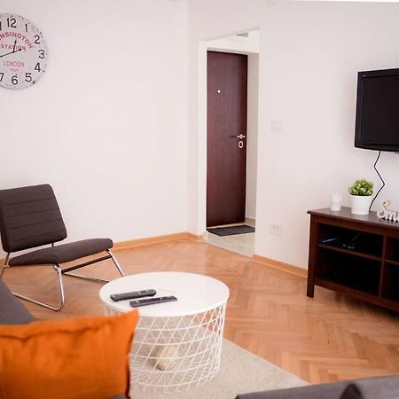 בלגרד Downtown, Spacious, 2 Bedroom Apartment מראה חיצוני תמונה