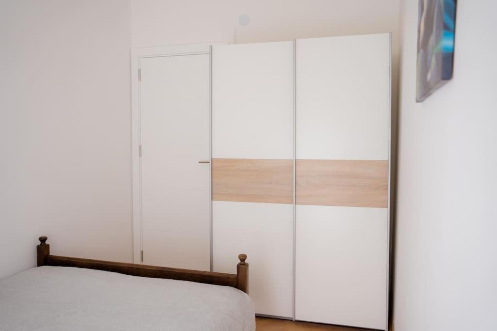 בלגרד Downtown, Spacious, 2 Bedroom Apartment מראה חיצוני תמונה